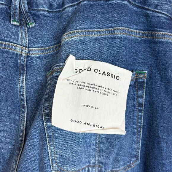 Good American Good Classic Skinnyish Hi-Rise Jeans - Picture 5 of 6